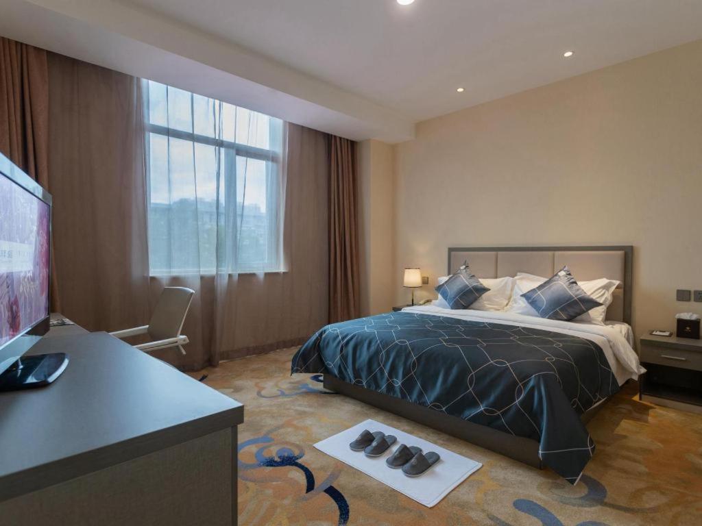 Chonpines Hotels- Shijiazhuang Fangbei Ershilipu  Exteriör bild